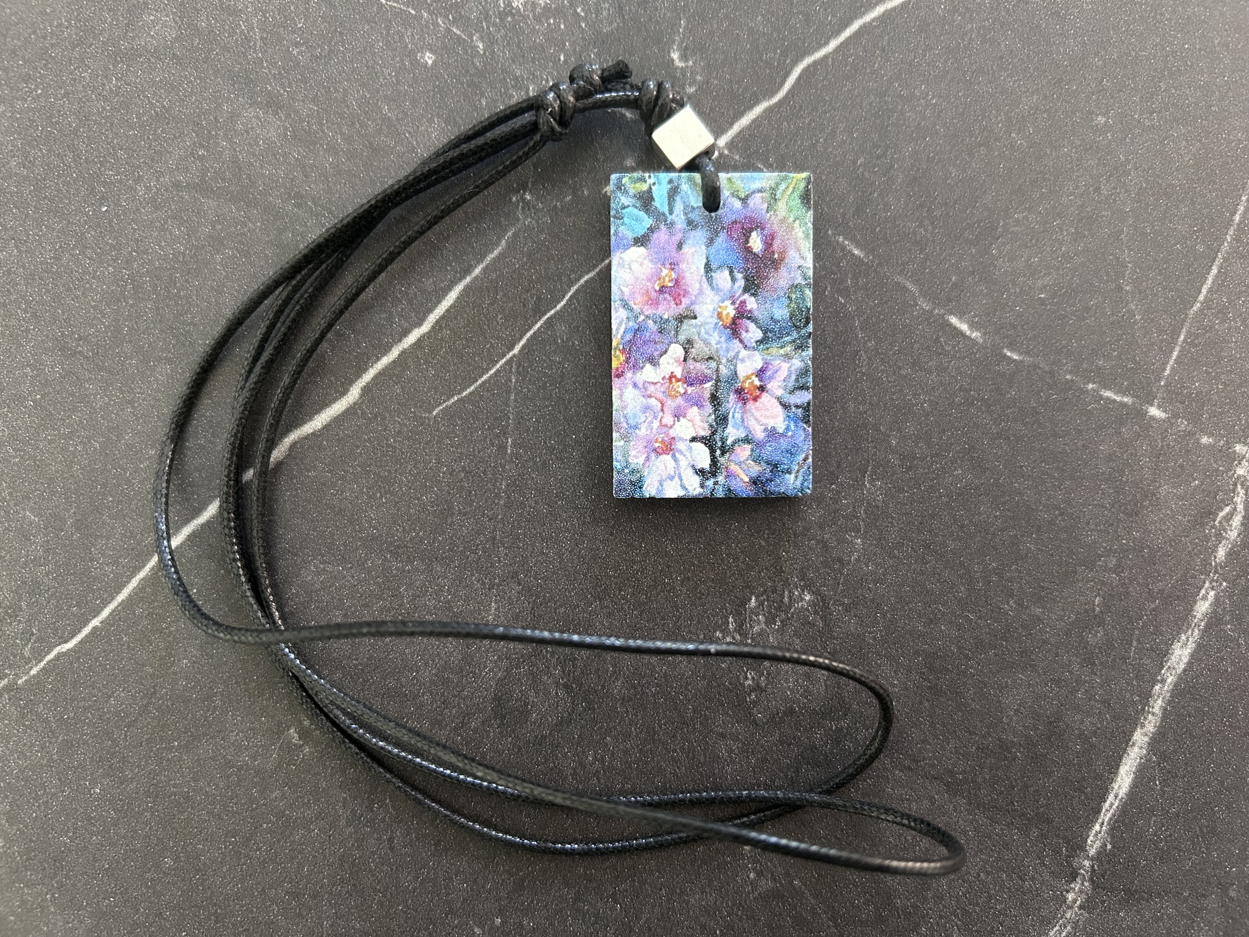 Collana Maggio